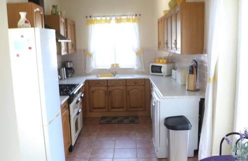 Migron Cottage | Gite near Matha & Cognac, Private Half Sunken Heated Pool, Enclosed Garden.