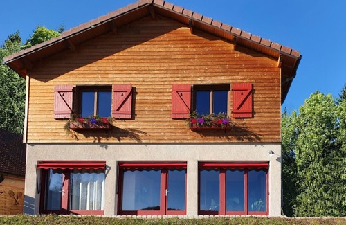 Chaux-des-Crotenay Cottage | gite of Haut Jura any comfort exceptional sight with 180 ° on the Natural Park