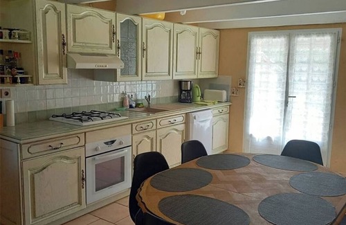 Sainte-Foy-de-Longas House | Gîte Périgord with swimming pool and nature view, Pets welcome!