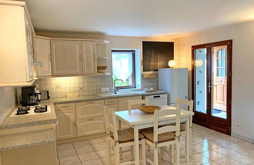Saint-Bonnet-de-Rochefort Cottage | Gite Saint-Bonnet-de-Rochefort, 1 bedroom, 4 persons