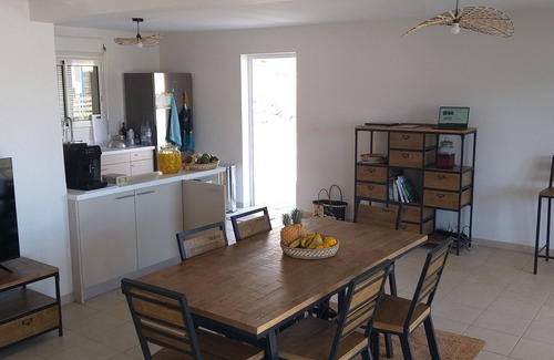 La Riviere Saint-Louis Cottage | Gite Saint-Louis, 3 bedrooms, 8 persons