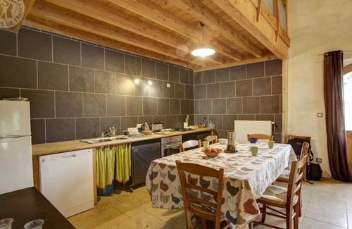 Saint-Romain-d'Urfe Cottage | Gite Saint-Romain-d'Urfé, 3 bedrooms, 7 persons