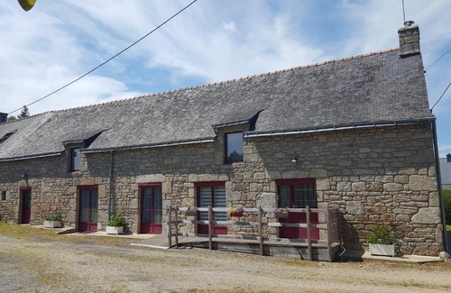 Quistinic House | Gite Ty Prawine, au calme dans une longere accueillante