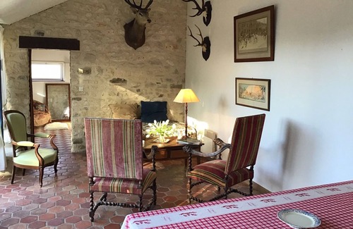 Villaines-la-Carelle Cottage | Gite Villaines-la-Carelle, 1 bedroom, 3 persons