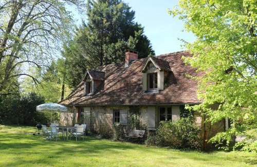 Saint-Eloy-les-Tuileries House | gitedubourghaut