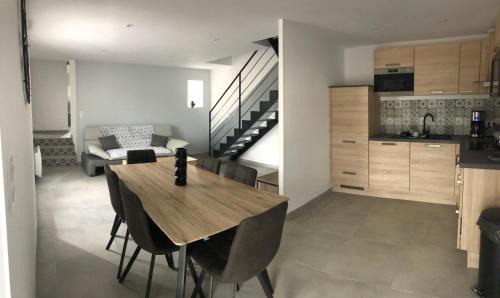 Moreac House | GITES DE KERFETAN