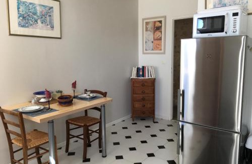 Bois Apartment | Gites Jardin-darcy - Piscine au sel