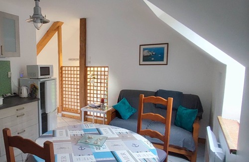 Pludual House | Gîtes "Les Sternes" in the countryside 10 minutes from the coast, Pets welcome