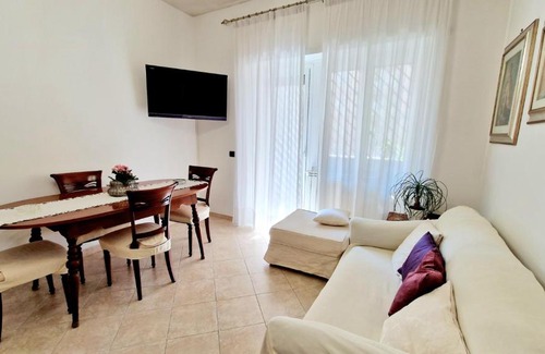 Monte Sacro Apartment | Giulia Home Apartment Metro Conca D'Doro Roma