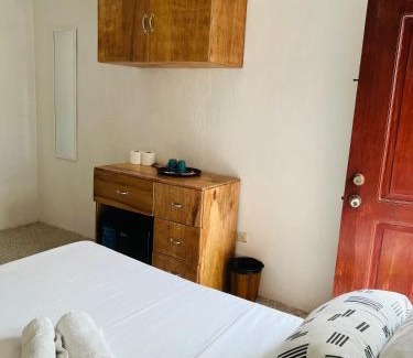 Basdiot House | GJES Lodge AND GUESTHOUSE
