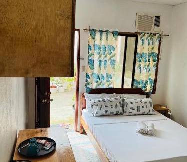 Basdiot House | GJES Lodge AND GUESTHOUSE