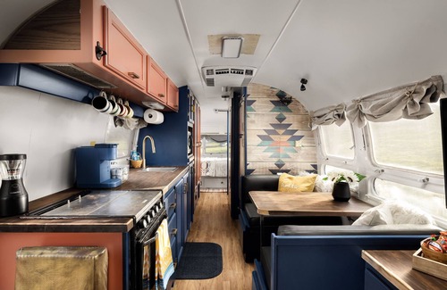 New Market House | Glamping adventure at the base of the Blue Ridge. Pet friendly, close to it all.