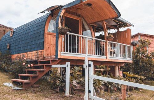 Guarne Ski Chalet | Glamping Cabañas Sharmont