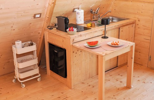 Portoferraio Ski Chalet | Glamping di Lusso All'elba: Relax tra Mare e Natura