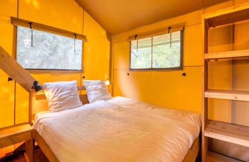 Signy-lAbbaye Apartment | Glamping Tent in the Ardennes