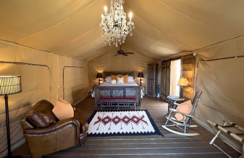 Dover Resort | Glamping Tent - Luxurious amenities in the heart of nature!