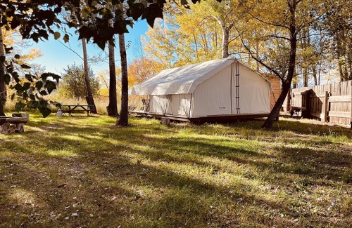 Johnstown RV Rental | Glampsite getaway near Loveland!
