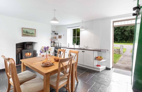 Killorglin House | Gleesons Farmhouse 2 bedroom house VRBO