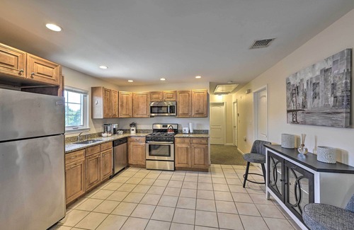 Glen Cove House | Glen Cove Home: Walk to Boardwalk + Dining!