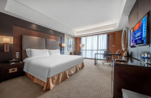 Jeifangbei Central Business District Hotel | Glenview ITC Plaza Chongqing