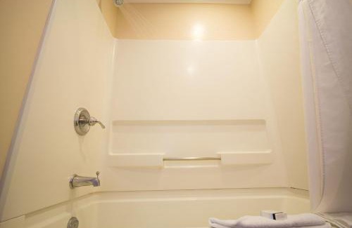 Trail Hotel | Glenwood Inn & Suites