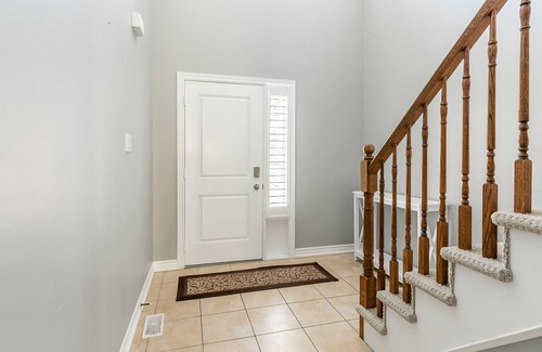 Stoney Creek House | GLOBALSTAY. Luxury 3BR 2.5 BA Townhome. HOT TUB, GYM,Sauna,BBQ