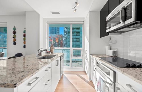 Yonge-Eglinton Apartment | GLOBALSTAY Modern Lillian St Apartments
