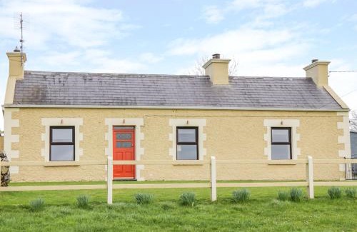 Caher House | Glor Cottage