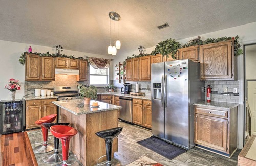 Bellamy House | Gloucester Retreat w/Backyard Oasis & Pier!