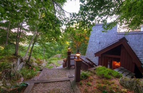Stockbridge Ski Chalet | Gnome Home Mountain Ski Chalet w/Sauna Killington