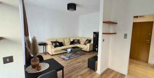 Goclaw Apartment | Goclaw Getaway near National Stadium