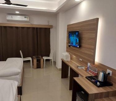 Rampur Hat Hotel | Gods County Hotels & Resorts