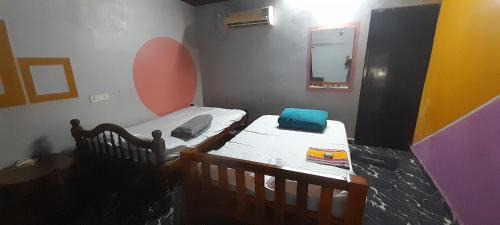 Hireguthi Hotel | Gokarna Beach Near RV Home Stay
