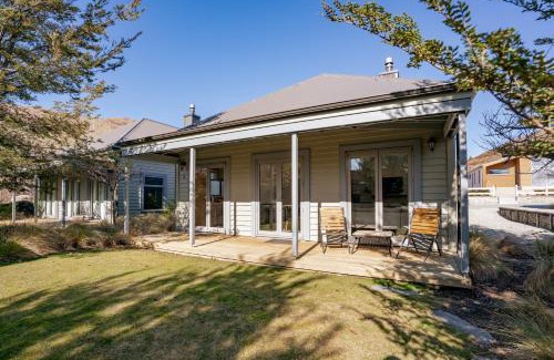 Cardrona House | Gold Rush Chalet - Cardrona Holiday Home