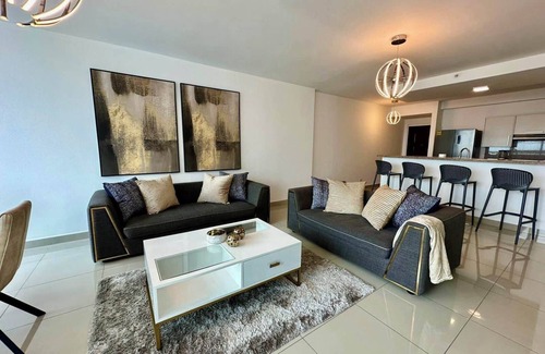 Costa del Este Apartment | Gold Tower - Bright 3 BDR Apt in Costa del Este