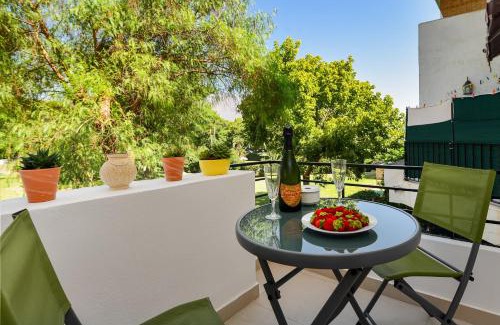 Bahia Dorada Apartment | Golden Bay Apartment