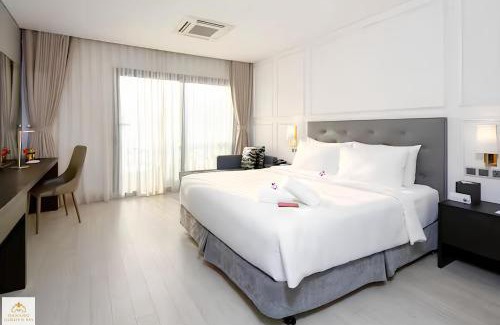 Son Tra Apartment | Golden Bay Luxury Free Swimming Pool