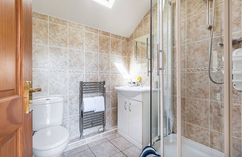 Chard House | Golden Fleece