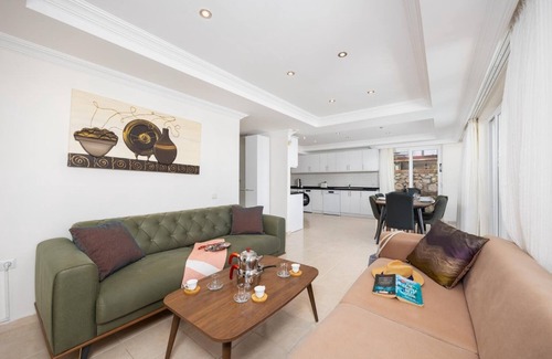 Oludeniz Villa | Golden Heights 15 - Three Bedroom Villa, Sleeps 6