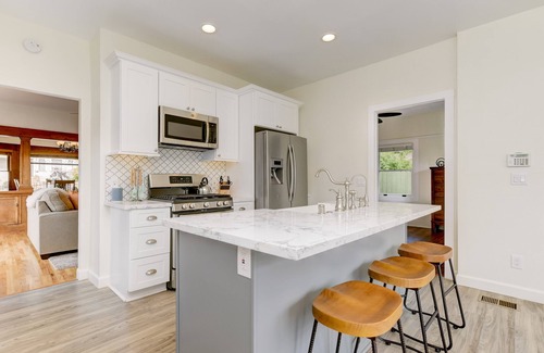 Golden Hill House | Golden Hill Craftsman remodeled Retreat Bungalow - San Diego at your Doorstep!