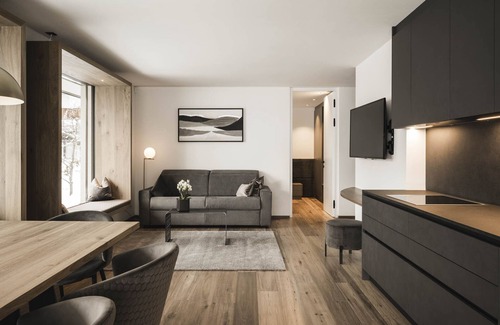 Valle San Silvestro Apartment | Golden Hill at the Gateway to the Dolomites. Apartment with panoramic view.