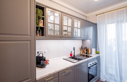Constanta Apartment | Golden Mirage Sunset Apartment