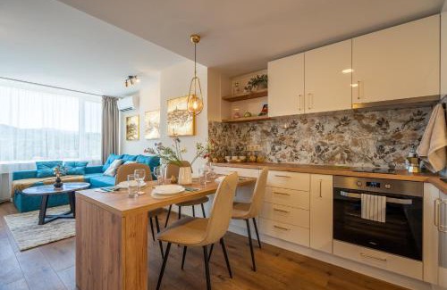 Gabrovo Apartment | Golden Mountains