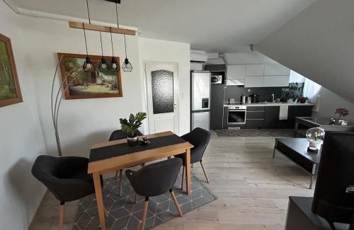 Nagykanizsa Apartment | Golden on the third floor