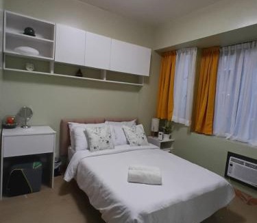 Pasay Apartment | Golden Palm at One Palm Tree Villas