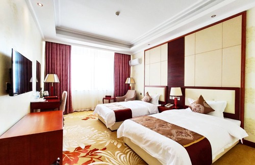 Blantyre Hotel | Golden Peacock Hotel Blantyre