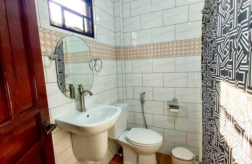Puerto Princesa City Centre House | Golden Pension House
