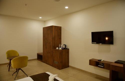 Kollam Hotel | Golden Star