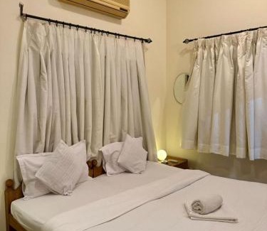 Saligao Villa | Golden Sun ray beach villa