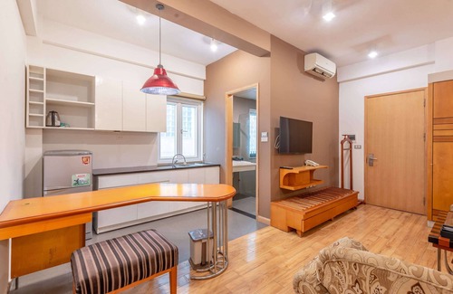 Hang Trong Hotel | Golden Sunshine Villa Hotel and Travel